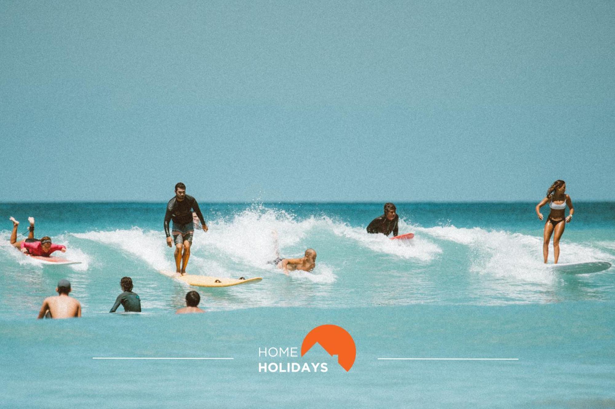 #226 Lii By Holidays