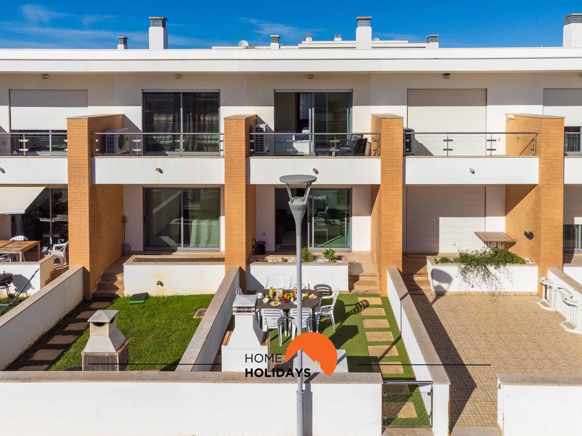 #226 Lii By Holidays * Albufeira